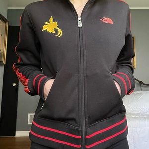 North face jacket Papua New Guinea red and black size small